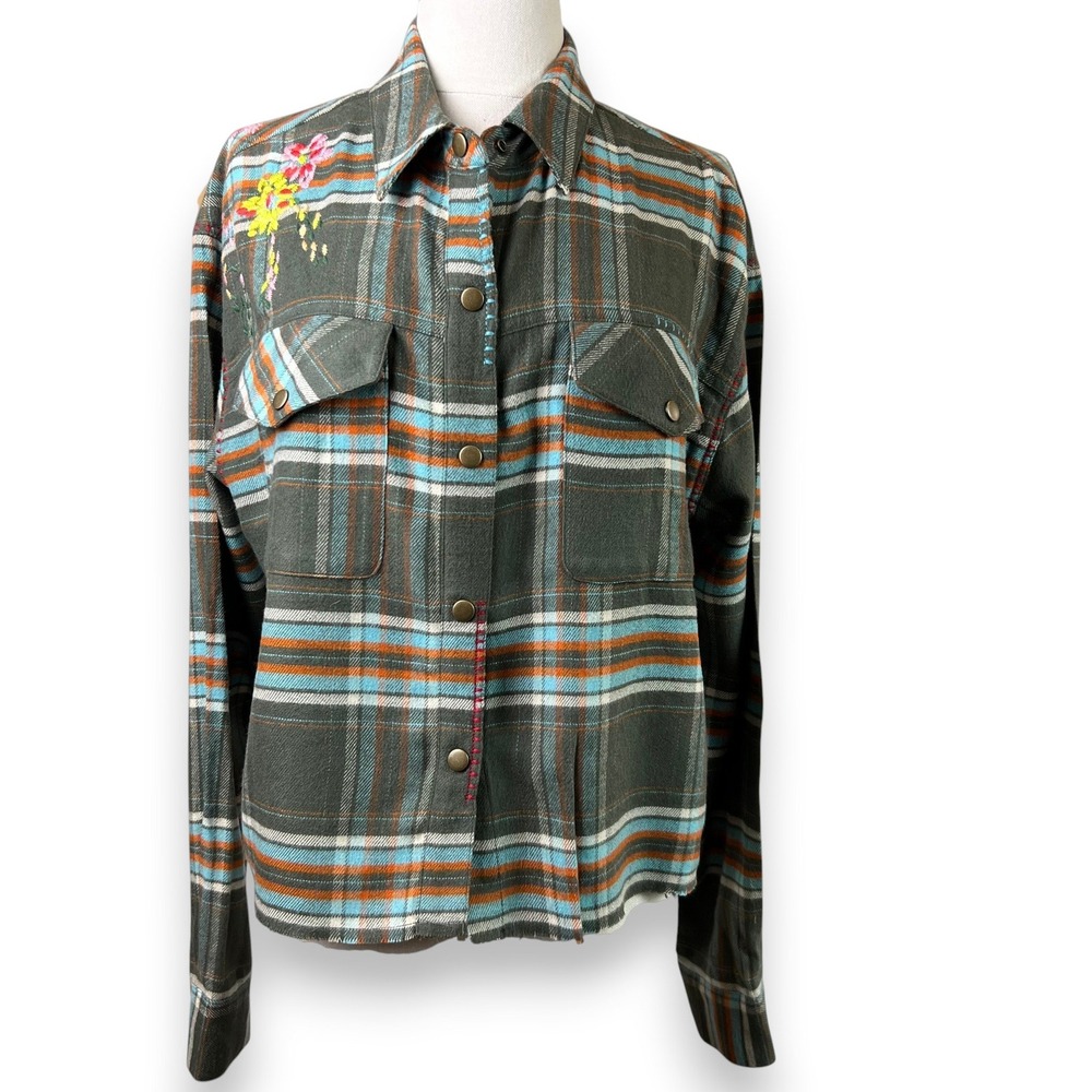 Cleo Wolf Embroidered Plaid Flannel Shirt Women Size M Western Gorpcore Y2K